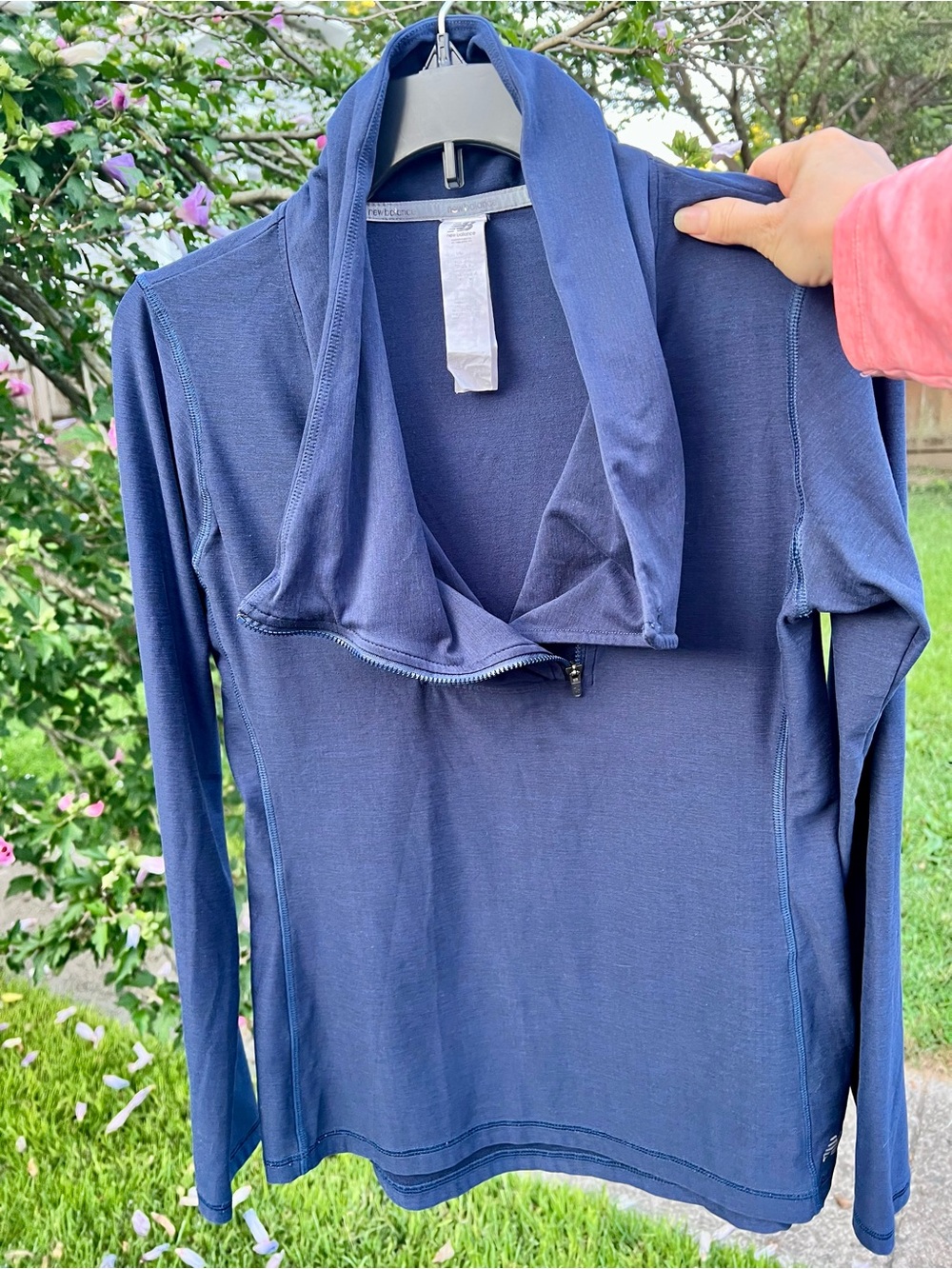 New Balance Navy Blue Women Athletic Top Longsleeve 1/4 zip funnel neck L